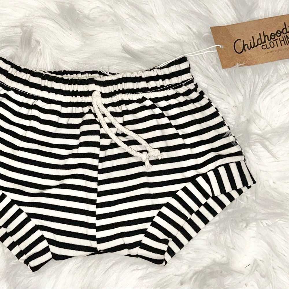 CHILDHOODS Black and White Striped Kid’s Shorts- bummies NWT